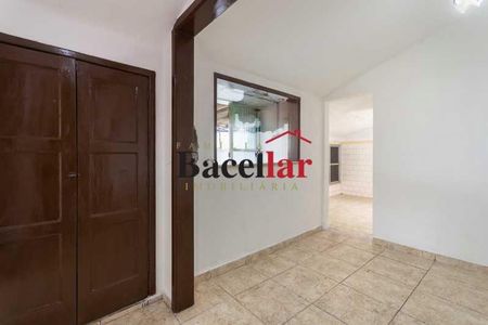 Apartamento à venda com 1 quarto, 76m² em Imperial de São Cristóvão, Rio de Janeiro