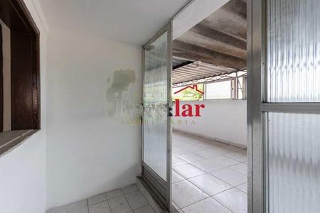 Apartamento à venda com 76m², 1 quarto e sem vaga