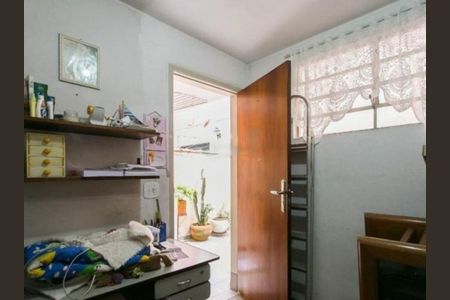 Casa à venda com 110m², 2 quartos e 2 vagas