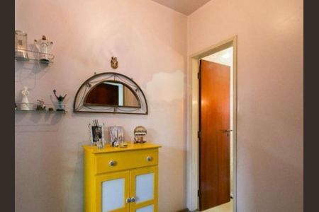 Casa à venda com 110m², 2 quartos e 2 vagas