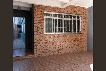 Casa à venda com 4 quartos, 107m² em São Lucas, São Paulo