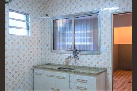 Casa à venda com 4 quartos, 107m² em São Lucas, São Paulo