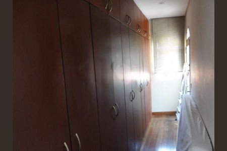 Casa à venda com 3 quartos, 200m² em Jardim São Paulo, São Paulo