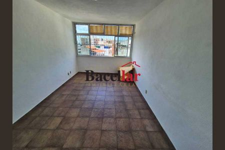 Apartamento à venda com 68m², 2 quartos e 1 vaga