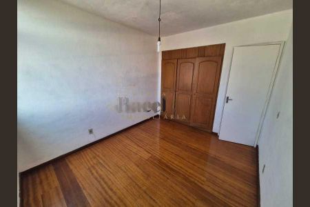 Apartamento à venda com 68m², 2 quartos e 1 vaga
