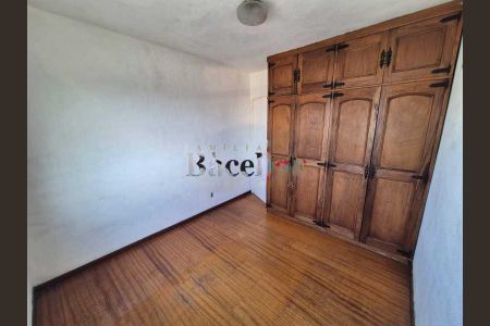 Apartamento à venda com 68m², 2 quartos e 1 vaga