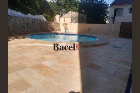 Apartamento à venda com 90m², 2 quartos e 1 vaga