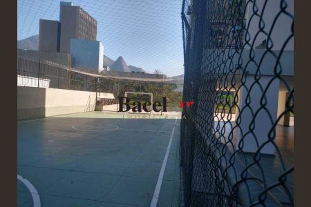 Apartamento à venda com 90m², 2 quartos e 1 vaga