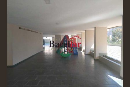Apartamento à venda com 90m², 2 quartos e 1 vaga