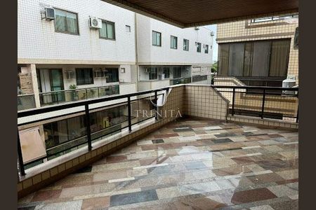 Apartamento à venda com 180m², 3 quartos e 4 vagas