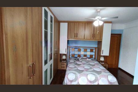 Casa à venda com 4 quartos, 195m² em Parque Sao Domingos, São Paulo