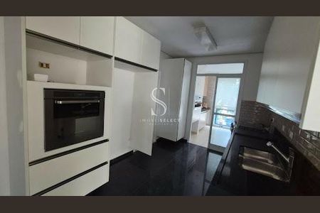 Apartamento à venda com 3 quartos, 274m² em Bosque da Saúde, São Paulo