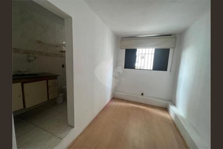 Apartamento à venda com 1 quarto, 27m² em Sé, São Paulo