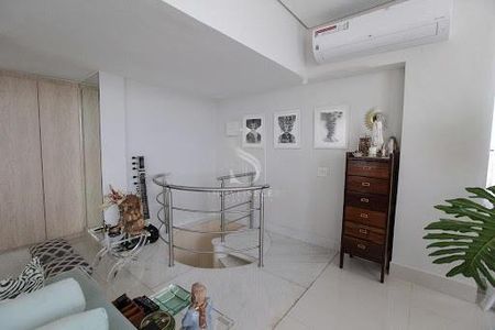 Apartamento à venda com 320m², 4 quartos e 4 vagas