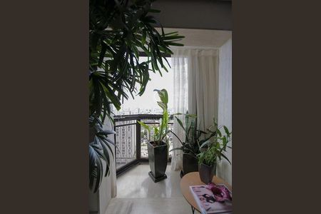 Apartamento à venda com 320m², 4 quartos e 4 vagas
