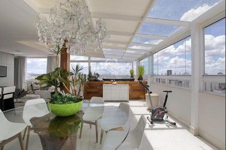 Apartamento à venda com 320m², 4 quartos e 4 vagas