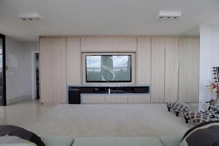 Apartamento à venda com 320m², 4 quartos e 4 vagas
