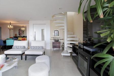 Apartamento à venda com 320m², 4 quartos e 4 vagas