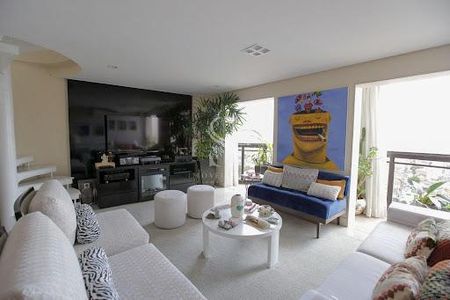 Apartamento à venda com 320m², 4 quartos e 4 vagas