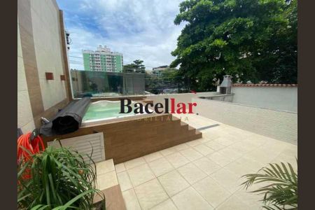 Casa à venda com 4 quartos, 303m² em Cachambi, Rio de Janeiro