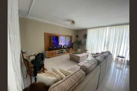 Casa à venda com 4 quartos, 303m² em Cachambi, Rio de Janeiro
