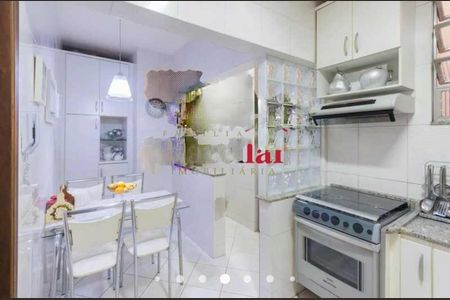 Apartamento à venda com 79m², 2 quartos e 1 vaga