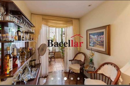 Apartamento à venda com 79m², 2 quartos e 1 vaga