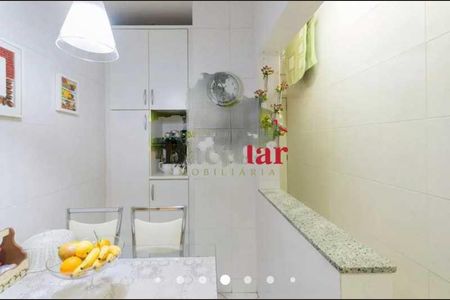 Apartamento à venda com 79m², 2 quartos e 1 vaga