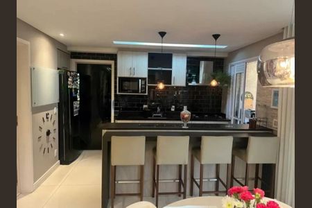 Apartamento à venda com 85m², 2 quartos e 1 vaga