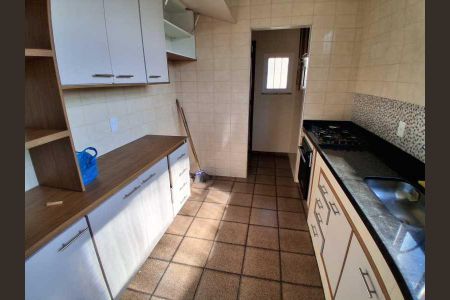 Casa à venda com 141m², 3 quartos e 1 vaga