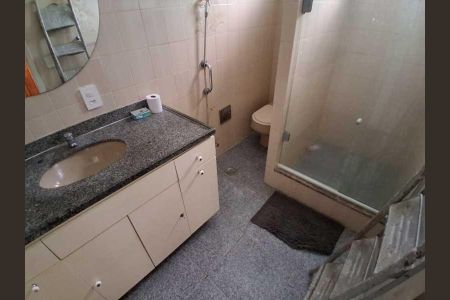 Casa à venda com 141m², 3 quartos e 1 vaga