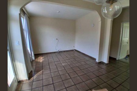 Casa à venda com 3 quartos, 141m² em Portuguesa, Rio de Janeiro