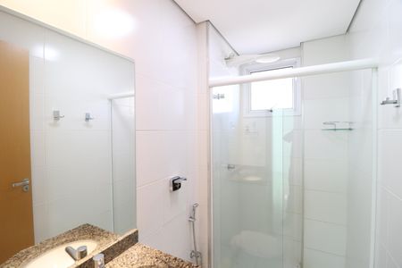 Apartamento para alugar com 68m², 2 quartos e 2 vagasBanheiro Social