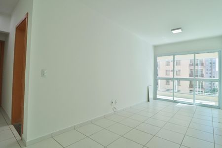 Sala de apartamento para alugar com 2 quartos, 68m² em Centro, Uberlândia