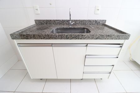 Apartamento para alugar com 68m², 2 quartos e 2 vagasCozinha