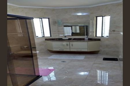 Casa à venda com 4 quartos, 260m² em Brás, São Paulo