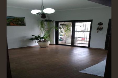 Casa à venda com 4 quartos, 260m² em Brás, São Paulo