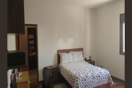 Casa à venda com 4 quartos, 260m² em Brás, São Paulo