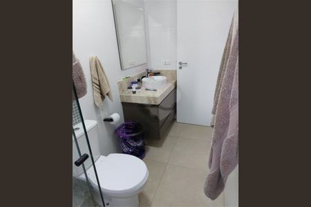 Casa à venda com 3 quartos, 188m² em Vila Romero, São Paulo