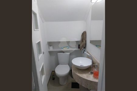 Casa à venda com 3 quartos, 188m² em Vila Romero, São Paulo
