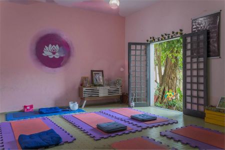 Casa à venda com 280m², 5 quartos e 3 vagas