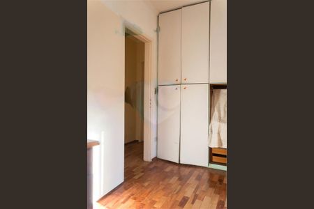 Casa à venda com 280m², 5 quartos e 3 vagas