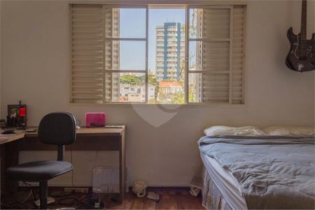 Casa à venda com 280m², 5 quartos e 3 vagas