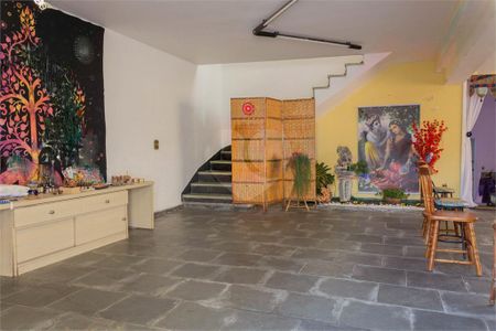 Casa à venda com 280m², 5 quartos e 3 vagas