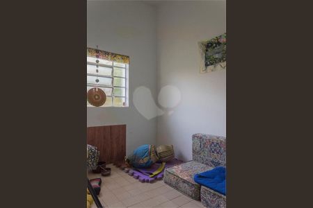 Casa à venda com 280m², 5 quartos e 3 vagas