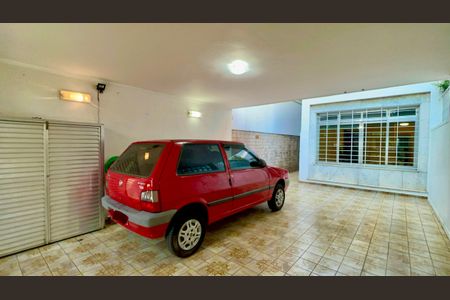 Garagem de casa à venda com 3 quartos, 186m² em Alto de Pinheiros, São Paulo