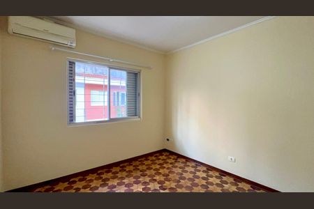 Quarto 2 de casa à venda com 3 quartos, 186m² em Alto de Pinheiros, São Paulo