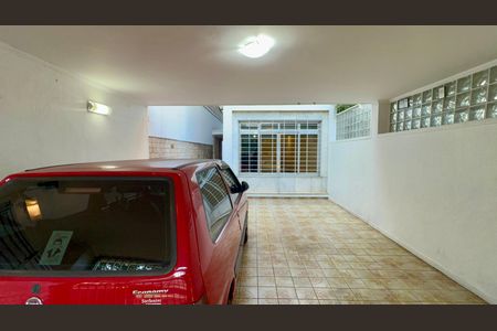 Garagem de casa à venda com 3 quartos, 186m² em Alto de Pinheiros, São Paulo