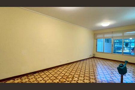 Sala de casa à venda com 3 quartos, 186m² em Alto de Pinheiros, São Paulo
