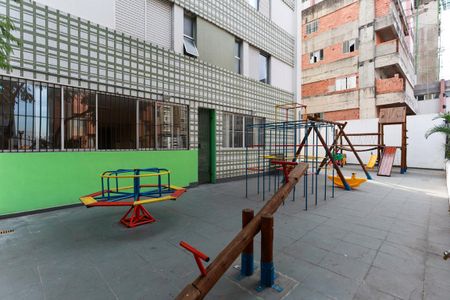 Apartamento para alugar com 95m², 3 quartos e 1 vaga Apartamento para alugar com 95m², 3 quartos e 1 vagaÁrea comum - Playground
